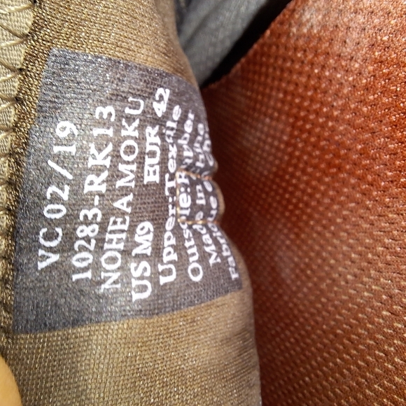 A pair of OluKai nohea moku mens shoes in a size 9M.They are pre-loved - Picture 13 of 13